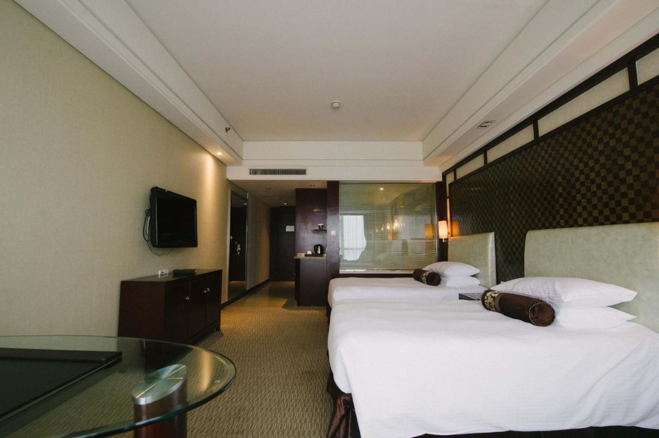 Haiwaihai Crown Hotel Ma'Anshan Exterior photo