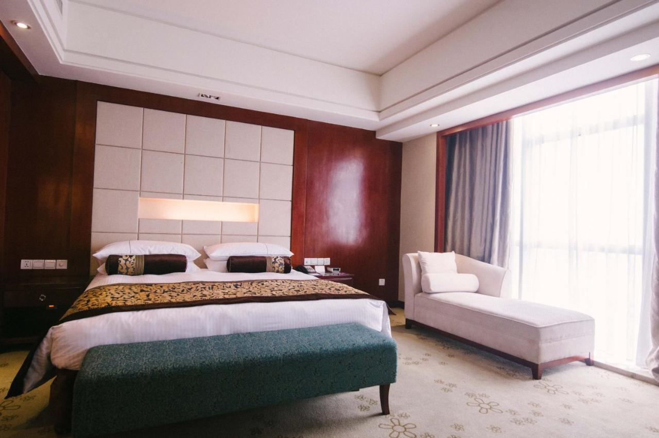 Haiwaihai Crown Hotel Ma'Anshan Exterior photo